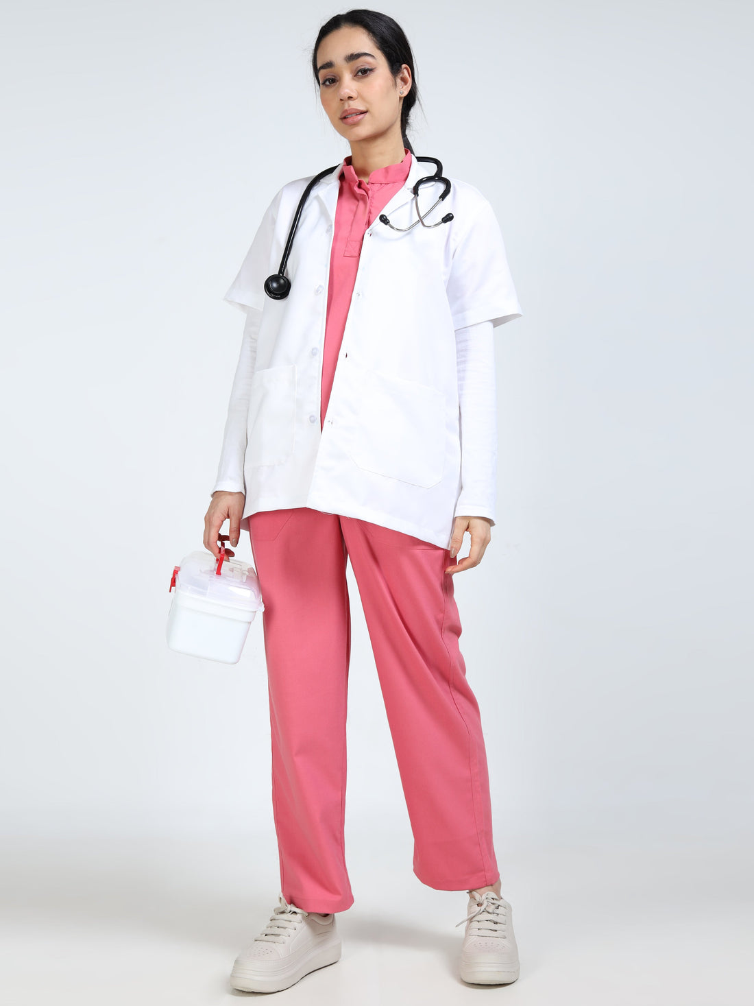 Are V-Neck Scrubs Comfortable for Female Doctors and Nurses?