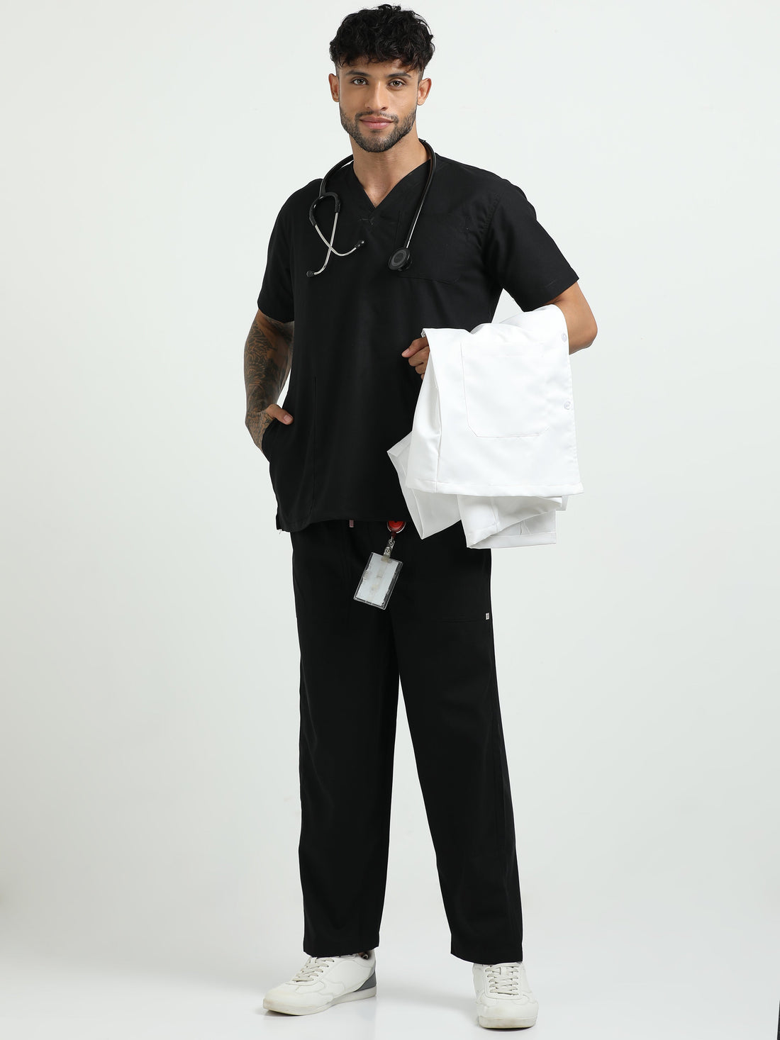 Compare top Apollo men’s scrub sets and find the right one for comfort and durability.