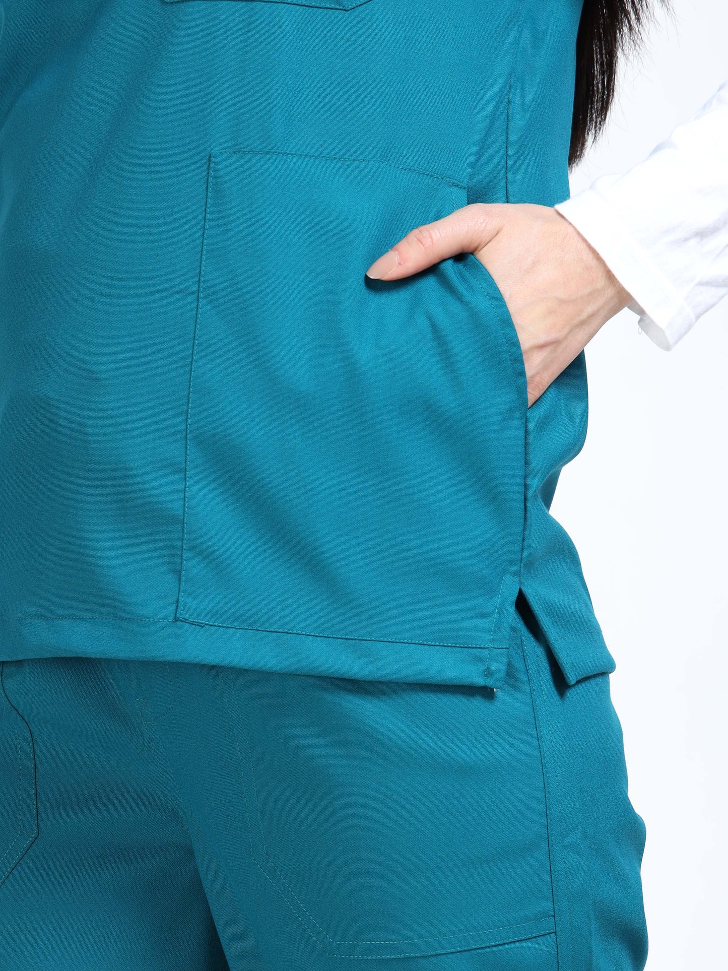 Women’s Emerald Green Medical Scrub Set – Mandarin Collar (Chinese Collar) Top & Straight Pants | 2-Way Stretch, Breathable & Antibacterial – Apollo